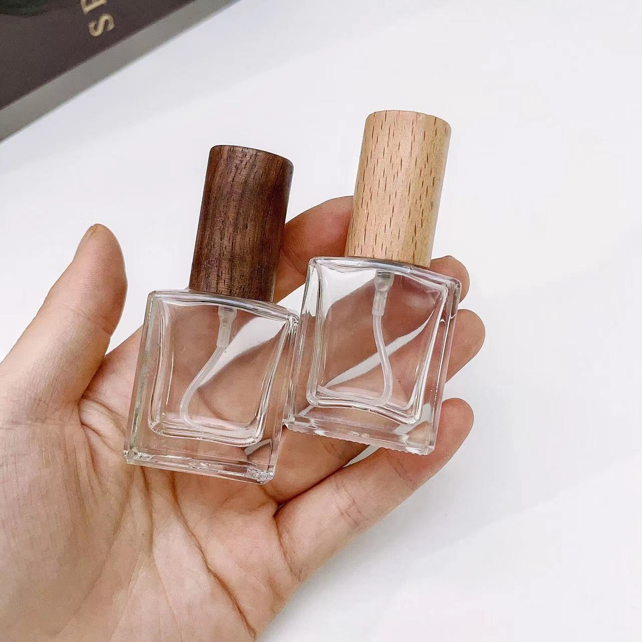 10ml Transparent Thick Glass P - Oud Perfume Spray 评论和价格