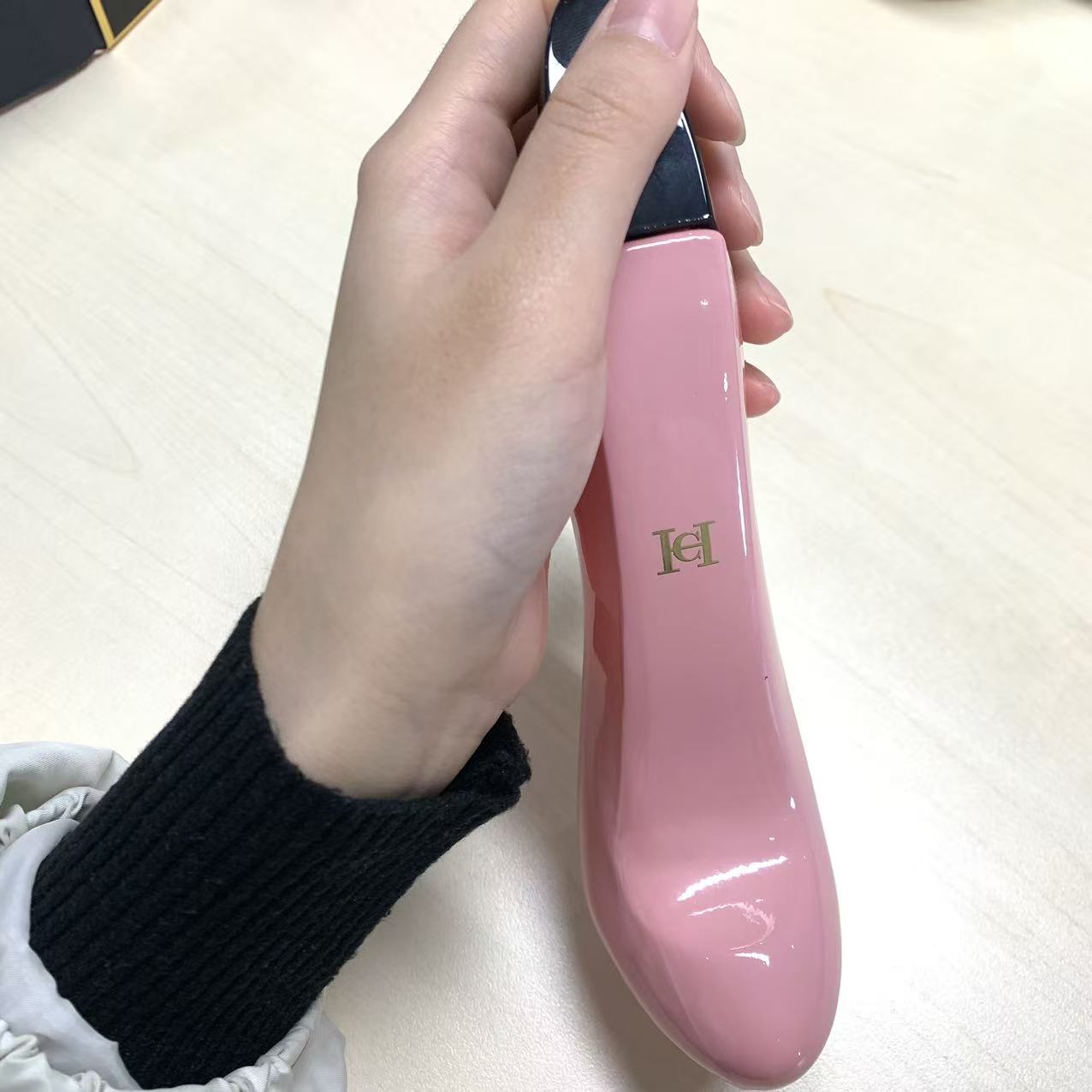 Seven-ladies perfume, includin - Perfume Fragrance Good 评论和价格